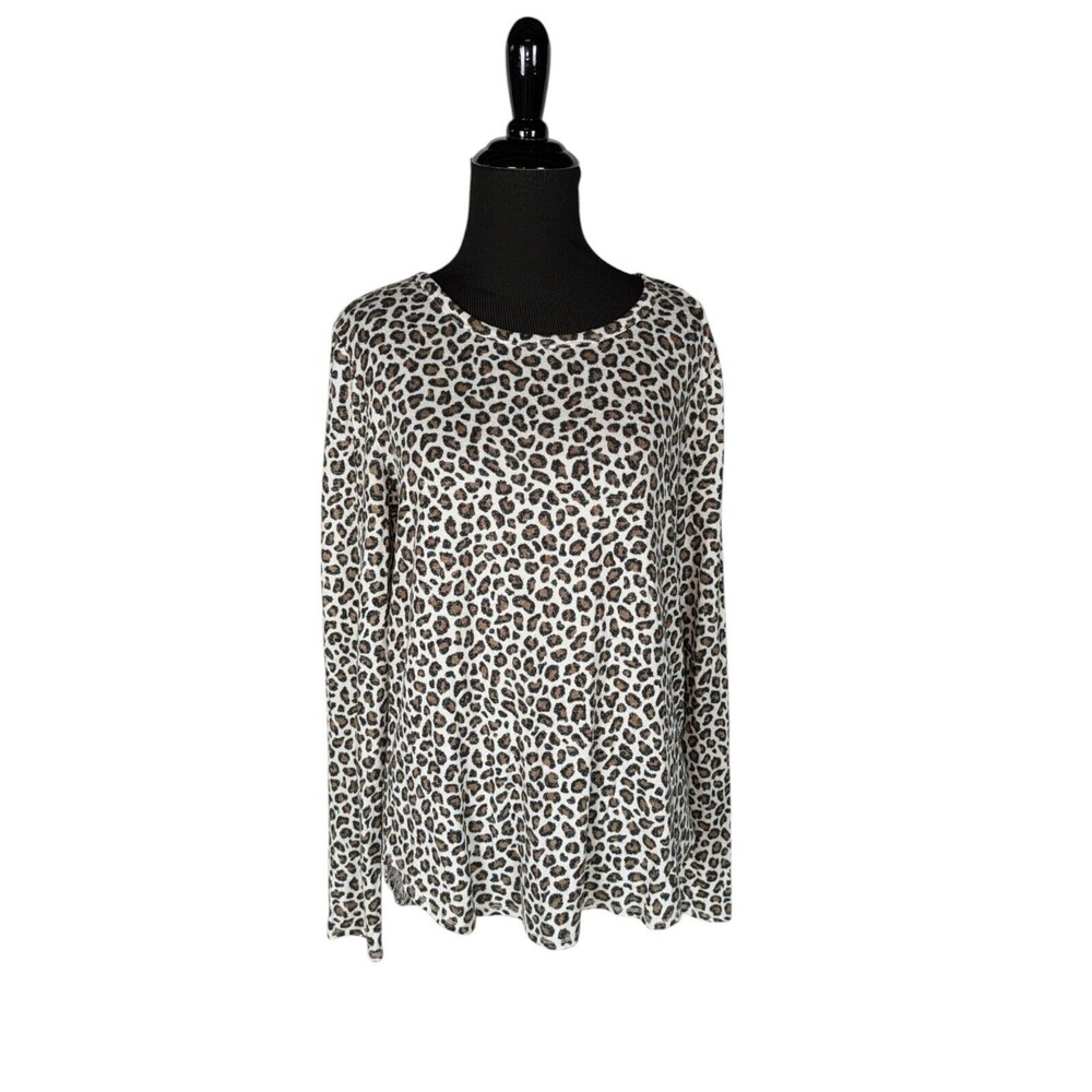 Old Navy Blouse M Women's White Animal Print Textured Long Sleeve Pullover